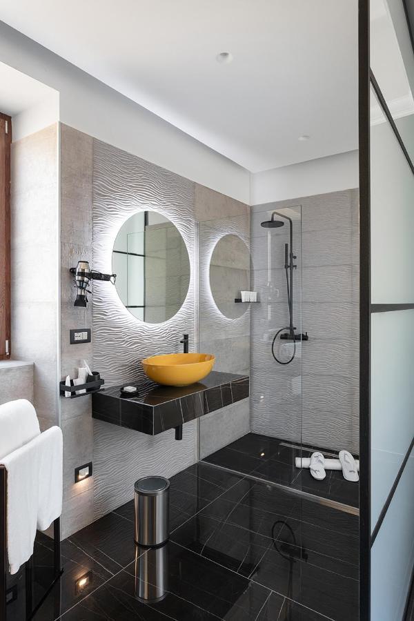 Hotel Poerio 25 Boutique Stay Neapol Zewnętrze zdjęcie