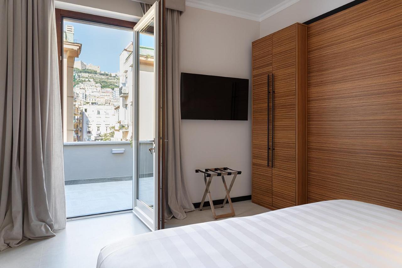 Hotel Poerio 25 Boutique Stay Neapol Zewnętrze zdjęcie