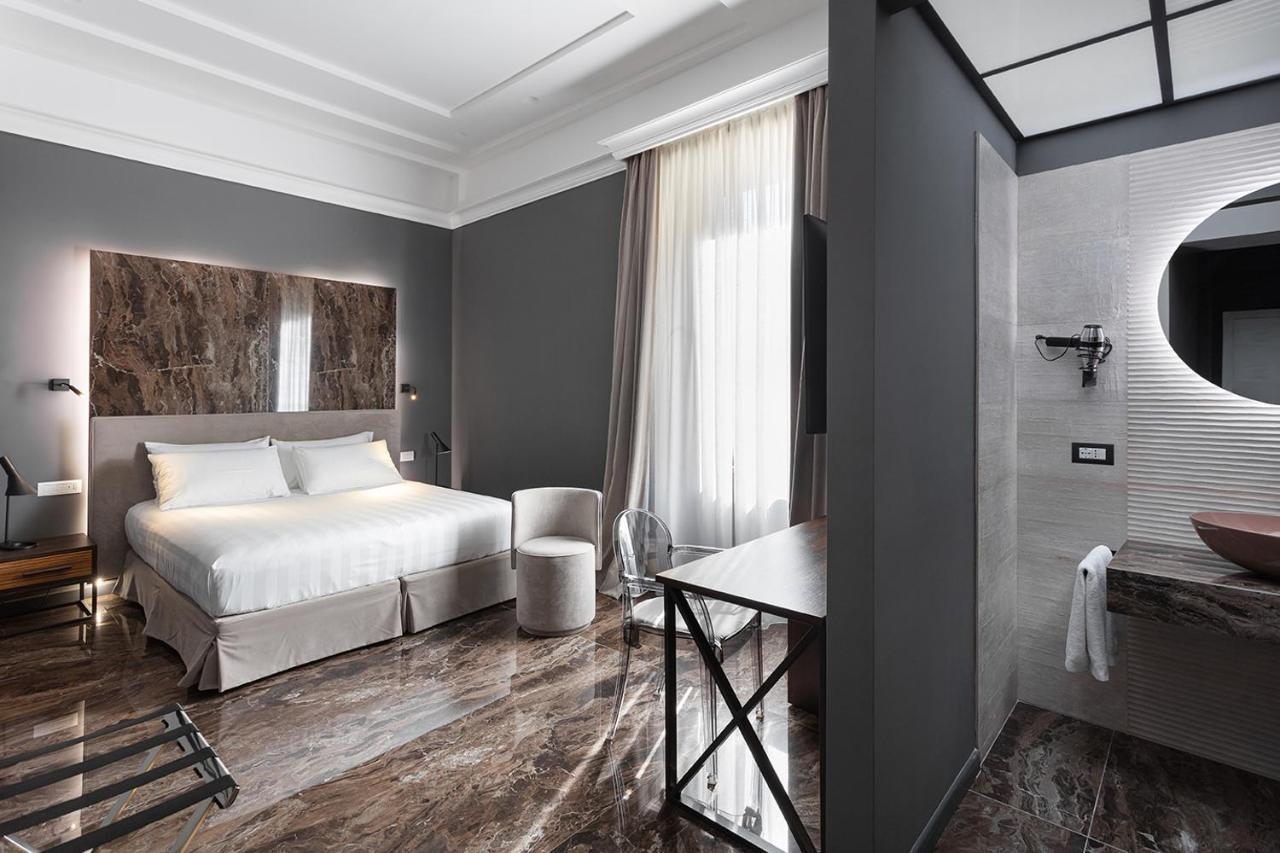 Hotel Poerio 25 Boutique Stay Neapol Zewnętrze zdjęcie