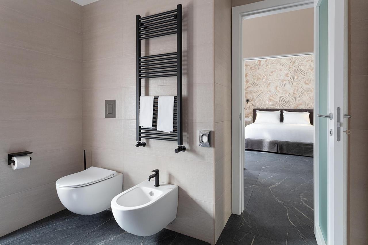 Hotel Poerio 25 Boutique Stay Neapol Zewnętrze zdjęcie