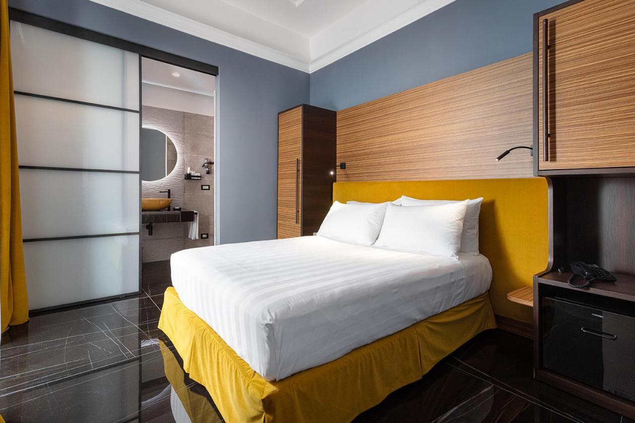 Hotel Poerio 25 Boutique Stay Neapol Zewnętrze zdjęcie